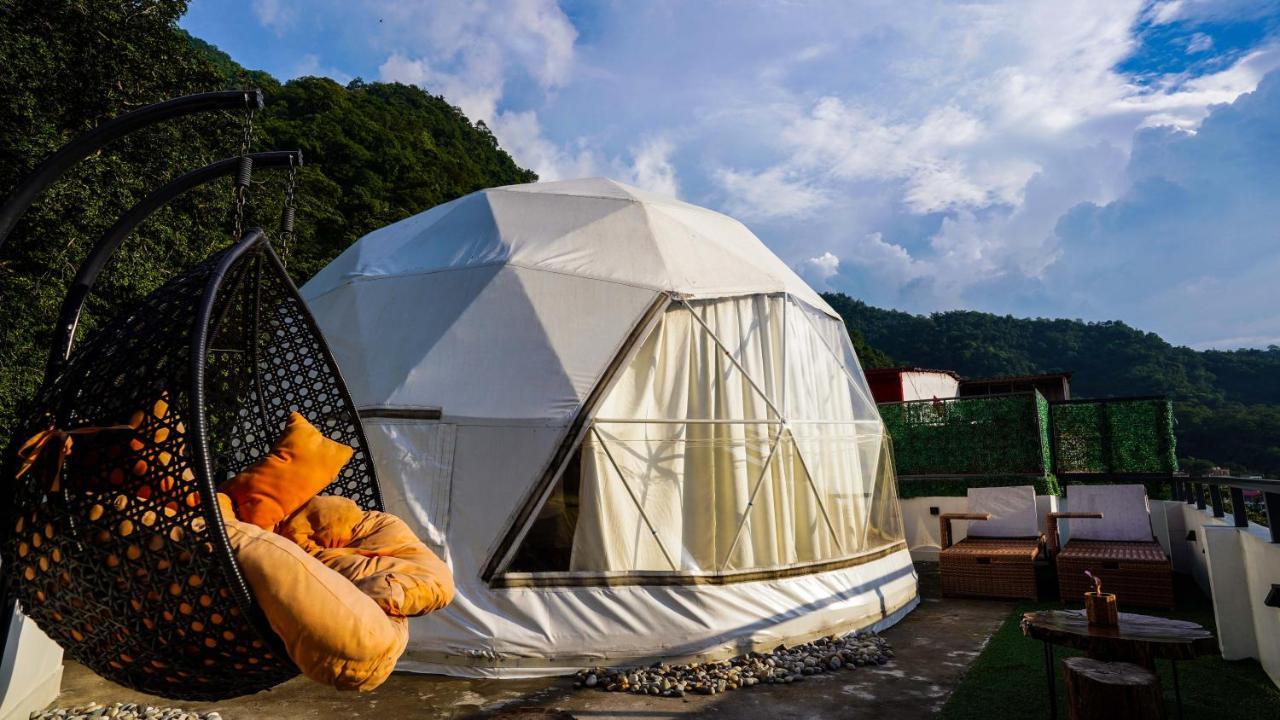 Bunkstay Coworking Hostel & Glamping Rishīkesh Eksteriør bilde